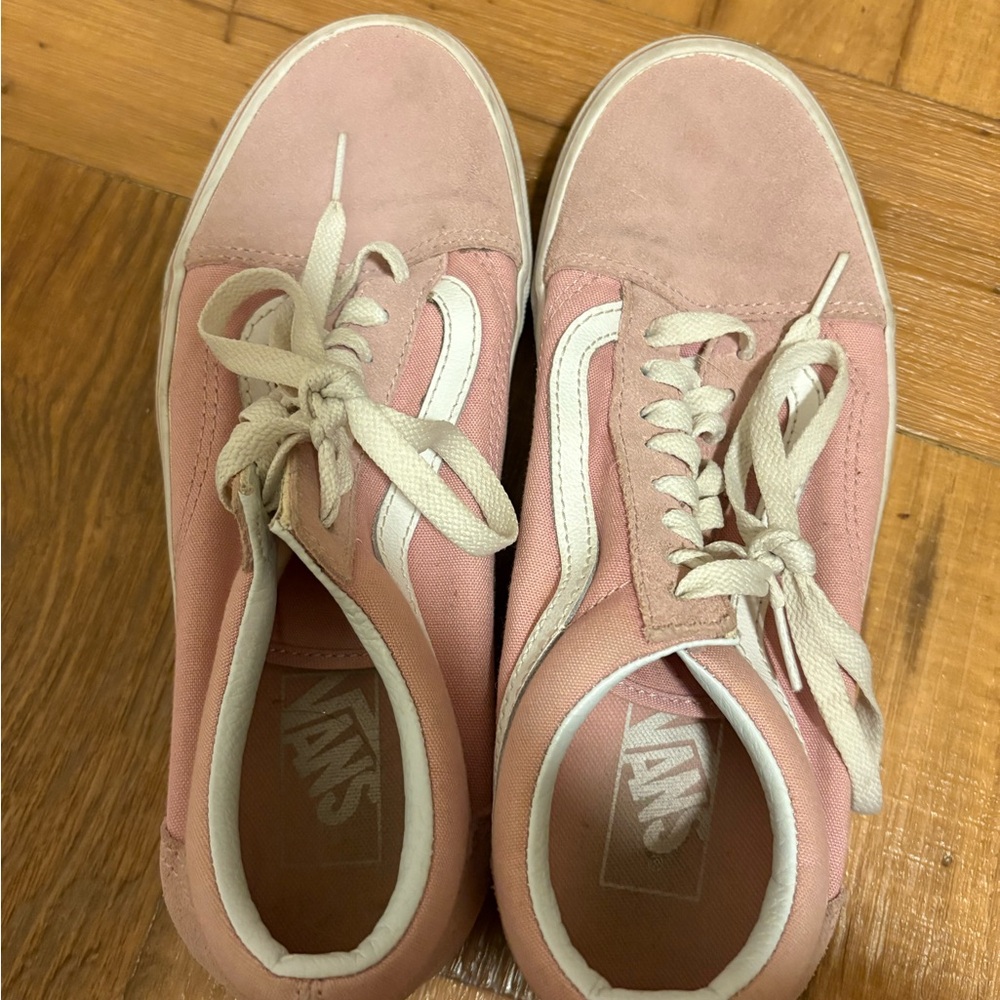 Vans Women's Pink Sneakers